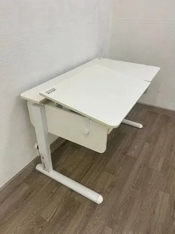 Письменный стол Астек Лидер с выдвижным ящиком купить в интернет-магазине Aeparta